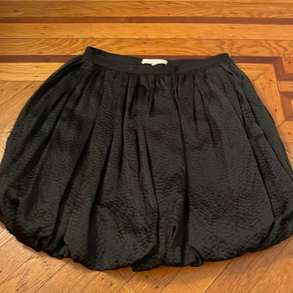 Sandro size 1 bubble black skirt - Picture 1 of 2